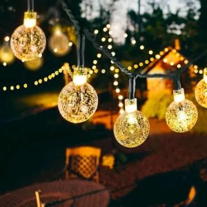 BulbLights, 50 wewnętrznych lub zewnętrznych lamp LED w stylu retro, które są ładowane energią słoneczną